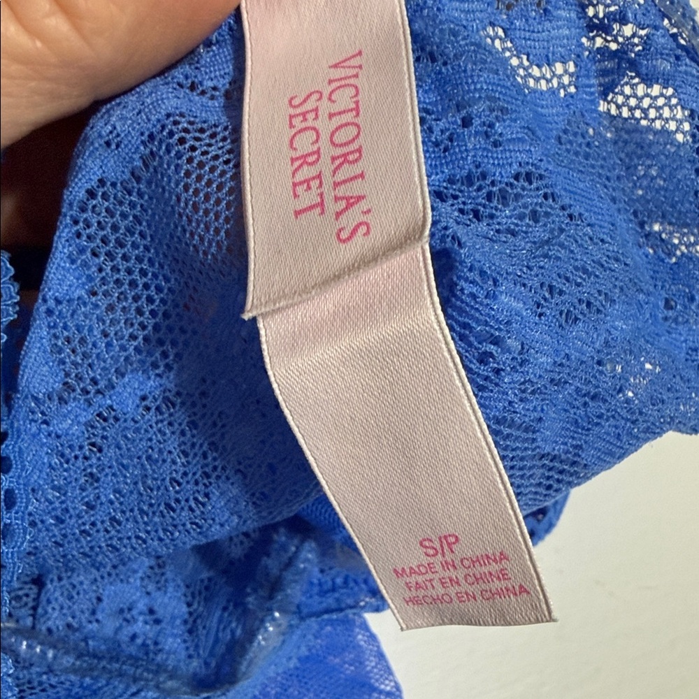Victoria’s Secret Blue Lace Sheer Lingerie Tank Top Women’s Size Small - Picture 6 of 8